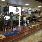 The Bear On The Square فندق ميلوم