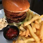 The Bear On The Square 3* ميلوم