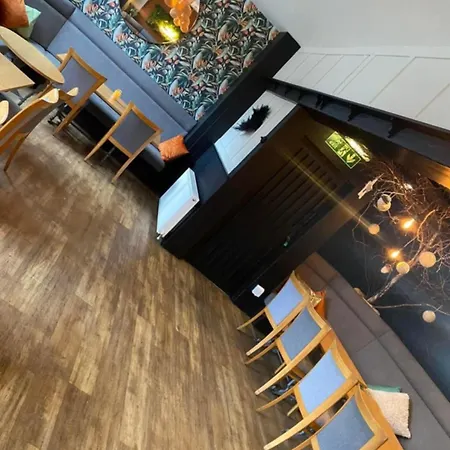The Bear On The Square Otel
