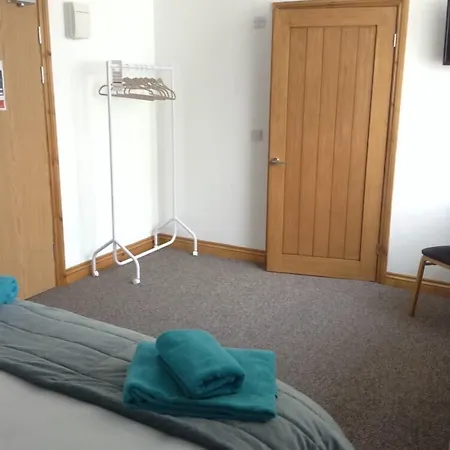 The Bear On The Square ホテル ミロム