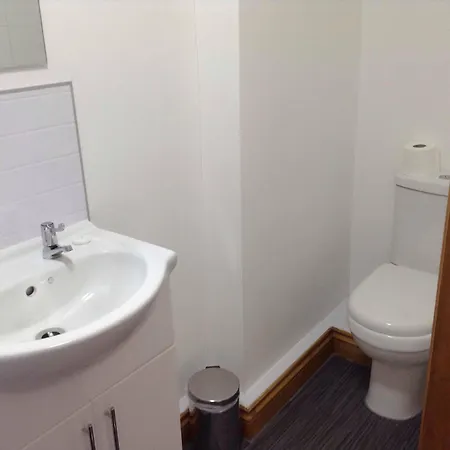 ホテル The Bear On The Square 3*