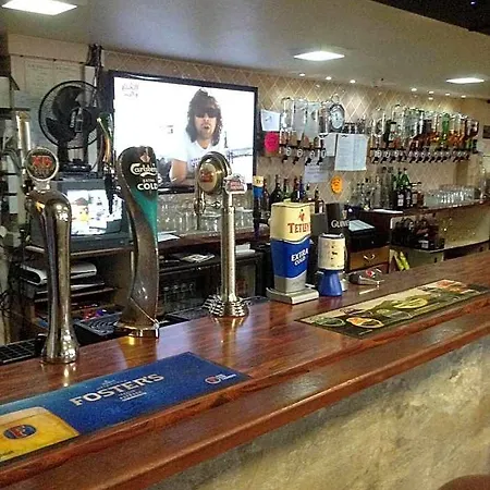 The Bear On The Square Hotel