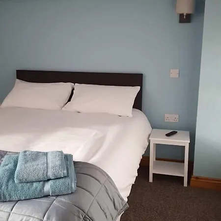 The Bear On The Square Otel 3*