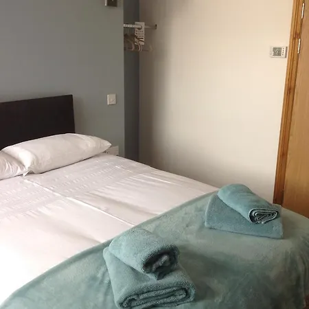 The Bear On The Square 3*