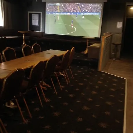 The Bear On The Square Ξενοδοχείο