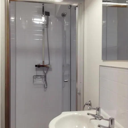 The Bear On The Square Ξενοδοχείο 3*